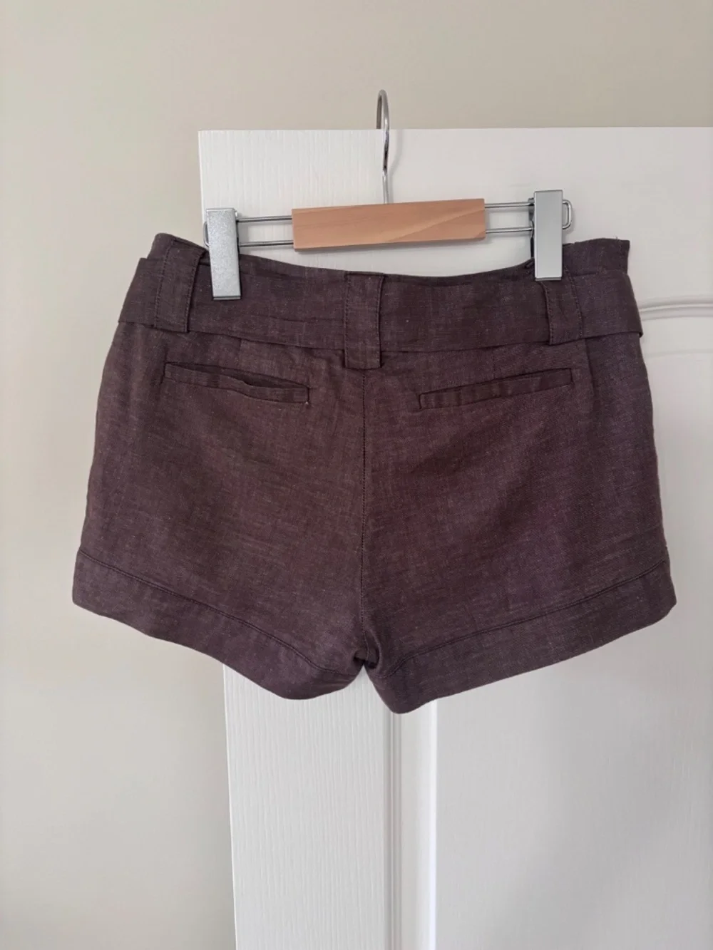 BCBGeneration Cotton/Linen Blend Belted Brown Shorts Women’s Size 6 - Picture 2 of 10